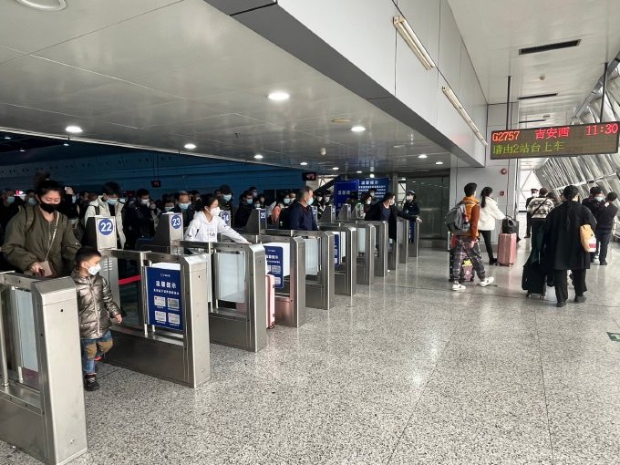 皇岗口岸东莞东预约车接送